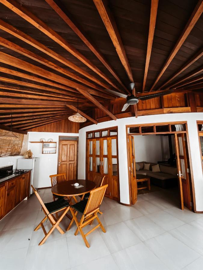 Keong Villas Nembrala Bagian luar foto